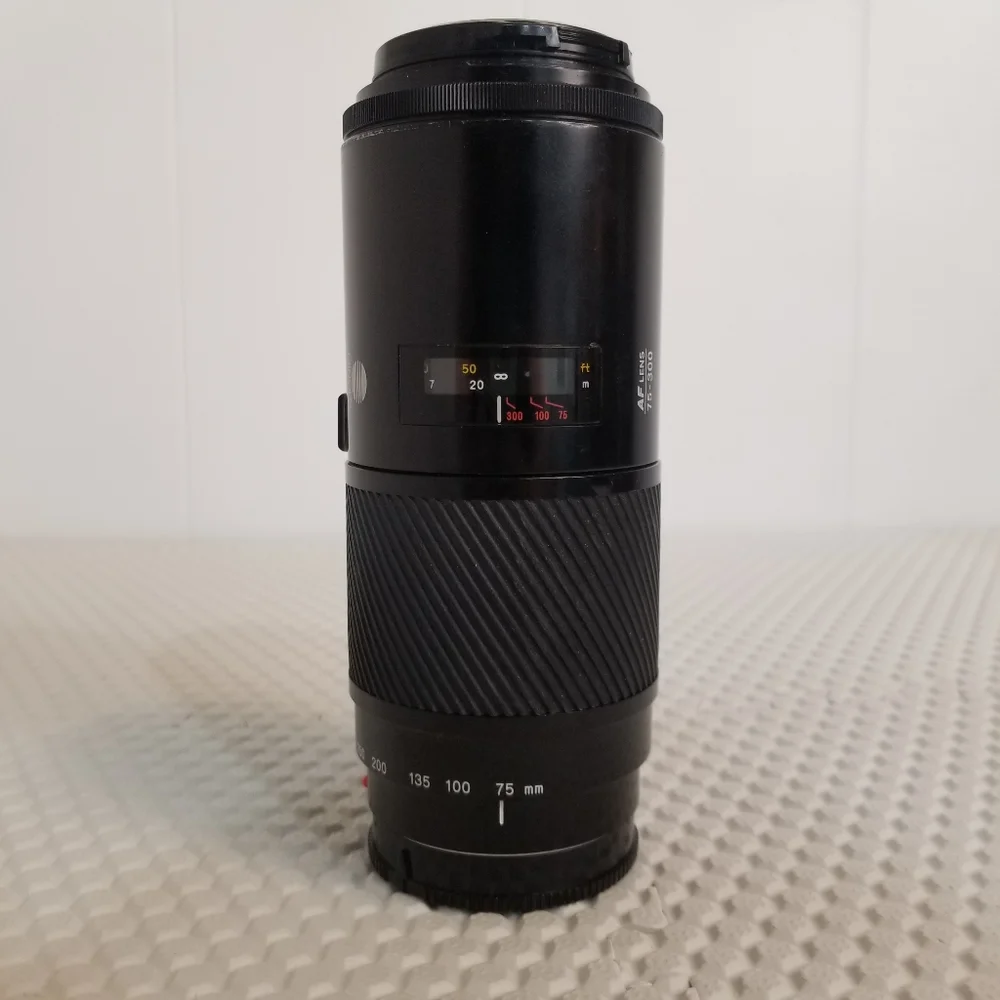 Minolta Maxxum AF 75-300mm Telephoto Zoom Lens – Sony A Mount